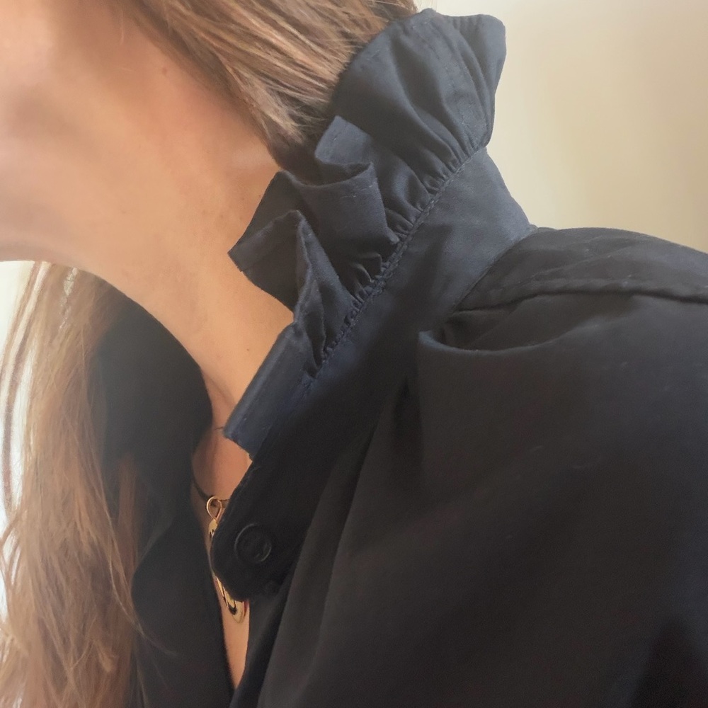 Women's Black Ruffle-Collar Button-Down Shirt